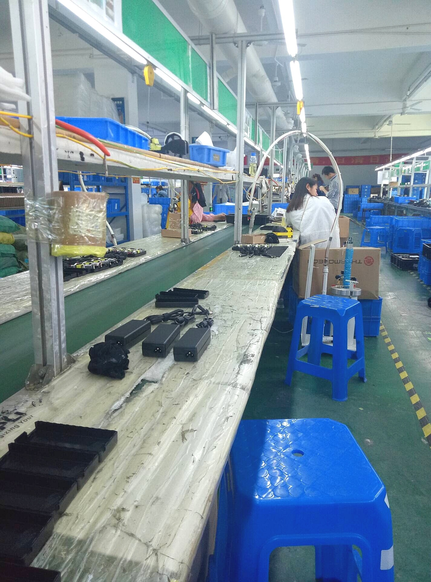 深圳電子廠流水線 日復一日的電子產(chǎn)品制造體驗