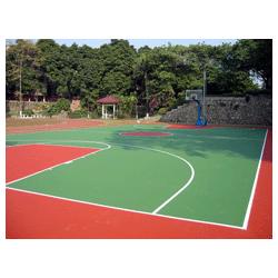 塑膠運(yùn)動(dòng)場(chǎng)地材料選購(gòu)指南 從PVC卷材到預(yù)制型跑道卷材